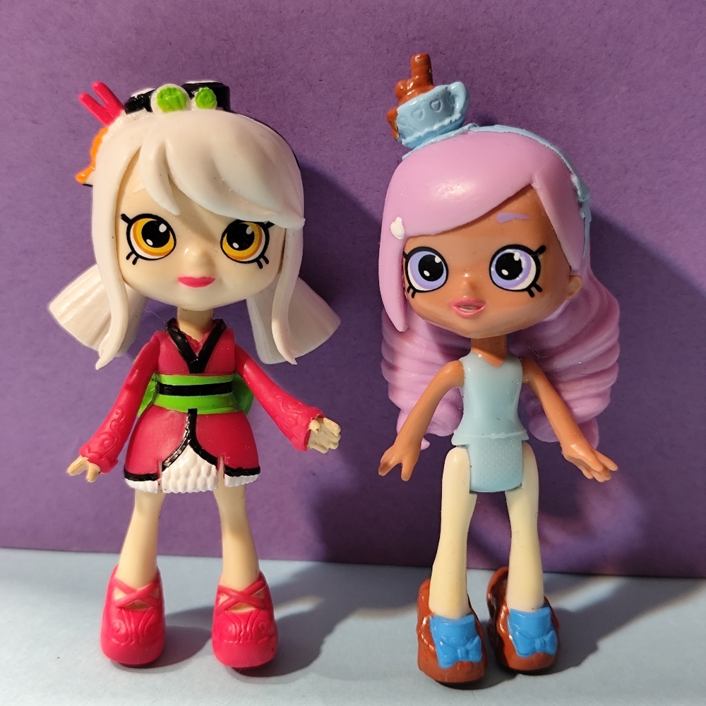 3/$30💜Shopkins Lil' Shoppies mini-dolls set of 2